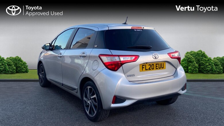 Toyota Yaris 1.5 VVT-i Y20 5dr [Bi-tone] Petrol Hatchback